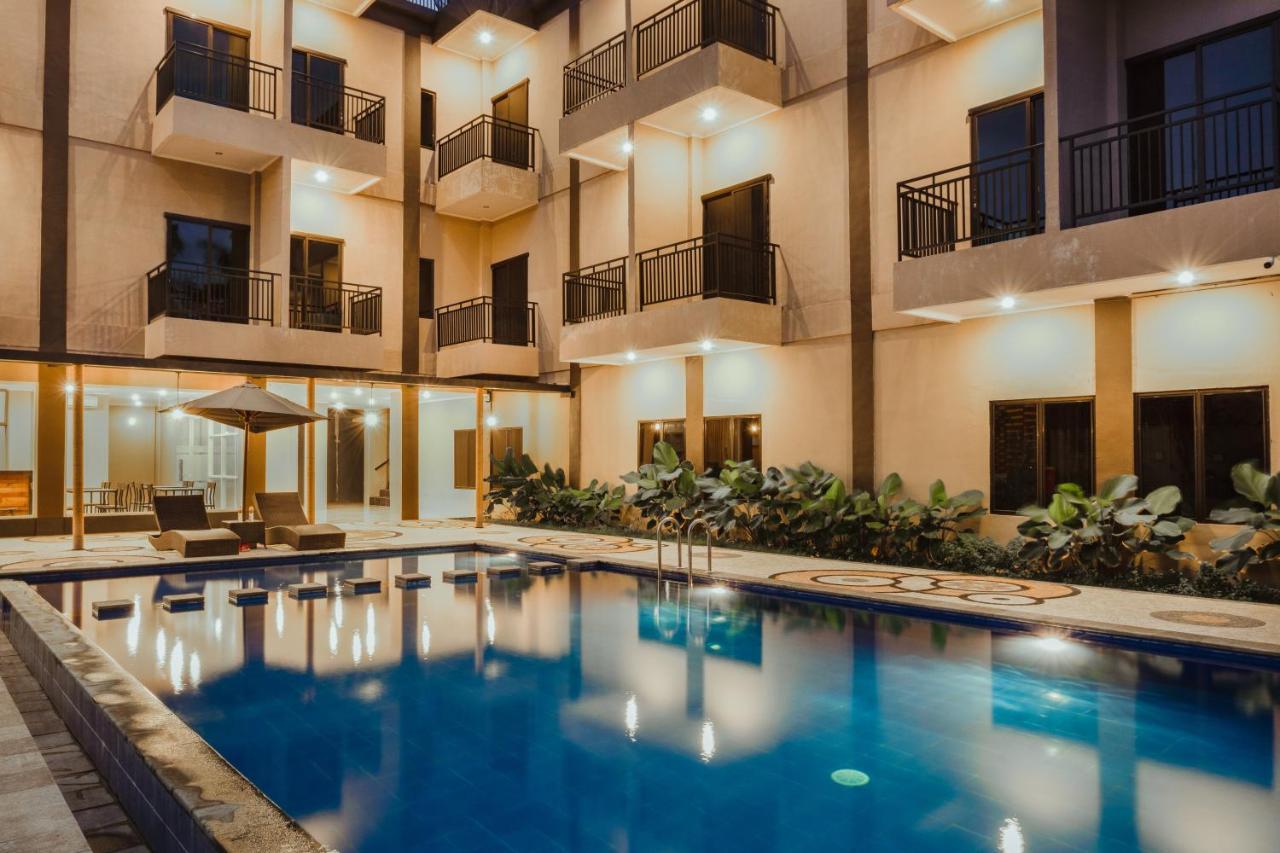 Kuta  Panfila Hotel מראה חיצוני תמונה